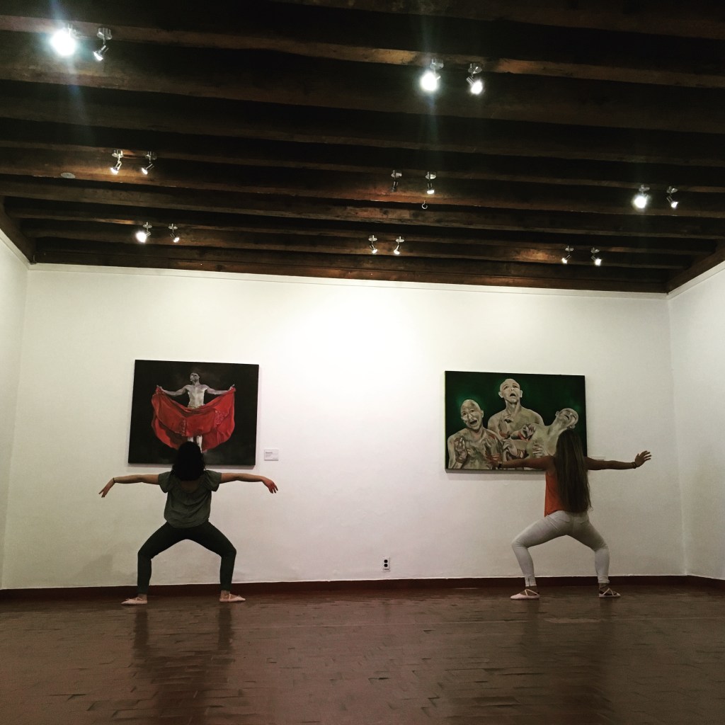 Alumnos del Departamento de Arte participan en la exposición ¡Bailemos! Del pincel a lo&nbsp;coreográfico